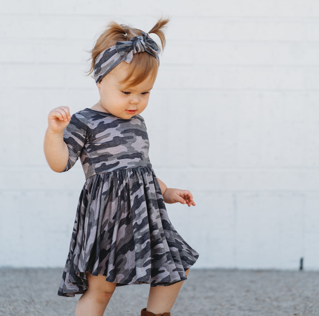 camo infant dress Weathered Mid Sleeve Twirl 4/5 Style Code:WMN4078-01 Mac Duggal Floral Embellished Please Note outfit sets