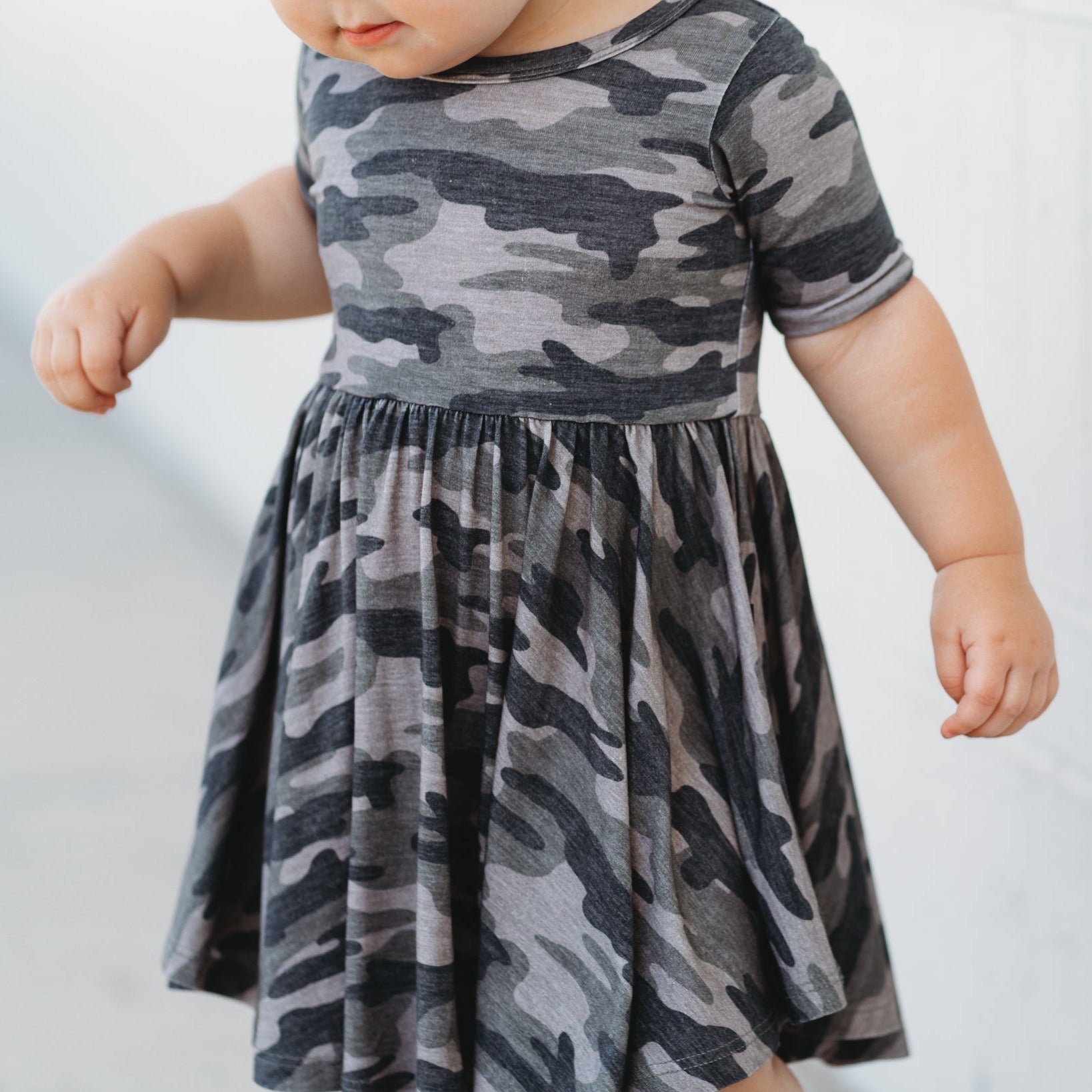 Weathered Camo Mid Sleeve Twirl Dress 6/7 Weathered Camo Mid Sleeve Twirl Dress 6/7