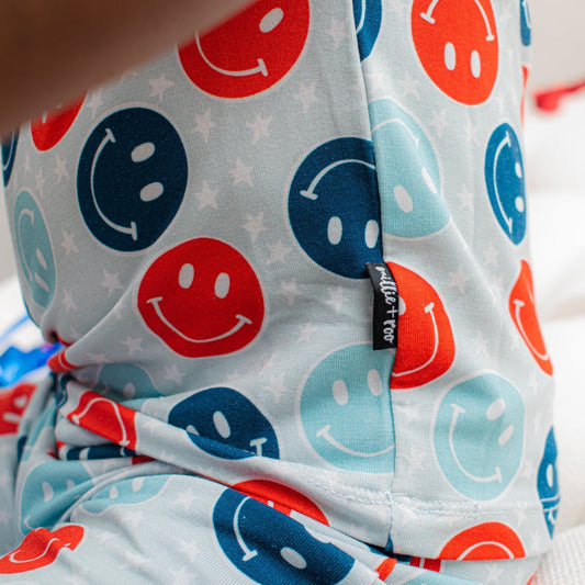TWO PIECE SHORTIE SET-  Red White + Blue Smiles Bamboo